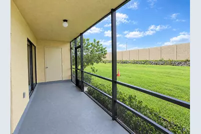 7915 Willow Spring #1218, Lake Worth, FL 33467 - Photo 13