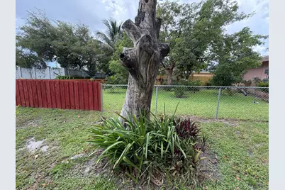 408 NW 16th Avenue, Pompano Beach, FL 33069 - Photo 23