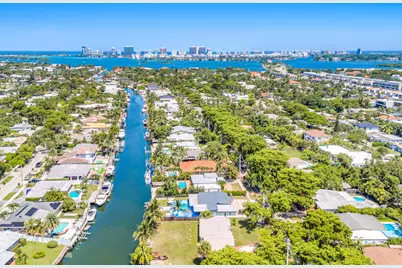 1875 Keystone Boulevard, North Miami, FL 33181 - Photo 21