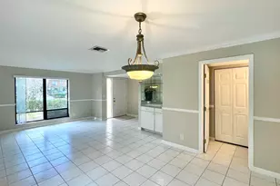 501 Sandtree Dr, Palm Beach Gardens, FL 33403 - Photo 5