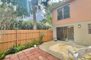501 Sandtree Dr, Palm Beach Gardens, FL 33403 - Photo 17