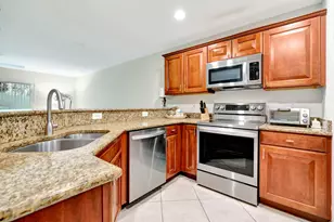 2760 SE Birmingham Dr, Stuart, FL 34994 - Photo 13