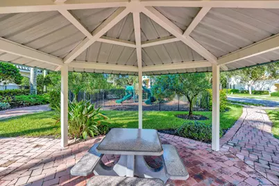 2760 SE Birmingham Drive, Stuart, FL 34994 - Photo 41