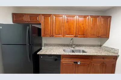 116 E Central Boulevard, Lantana, FL 33462 - Photo 5