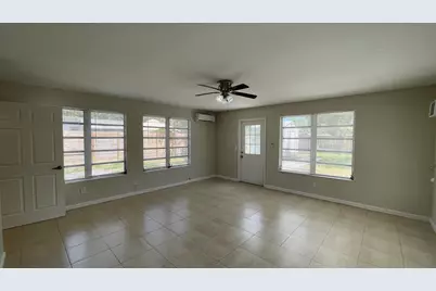116 E Central Boulevard, Lantana, FL 33462 - Photo 17