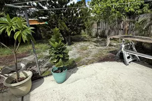 605 E Coast Ave, Lantana, FL 33462 - Photo 11