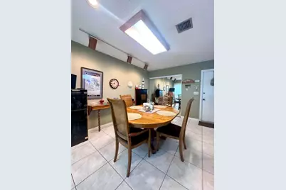 6787 Starkeys Place, Lake Worth, FL 33467 - Photo 9