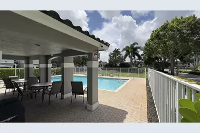3042 Grandiflora Drive, Greenacres, FL 33467 - Photo 9