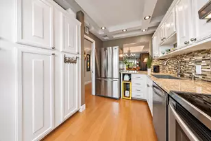 155 Yacht Club Dr, North Palm Beach, FL 33408 - Photo 9