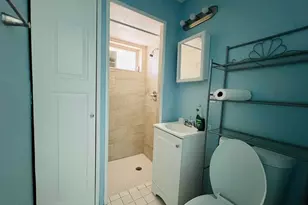 1210 S D St, Lake Worth, FL 33460 - Photo 9