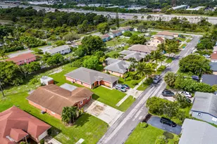 524 NW 9th Ave, Boynton Beach, FL 33435 - Photo 35