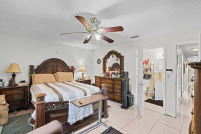 524 NW 9th Avenue, Boynton Beach, FL 33435 - Photo 17