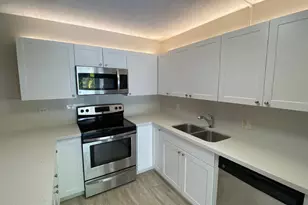 1522 15th Terrace, Palm Beach Gardens, FL 33418 - Photo 3