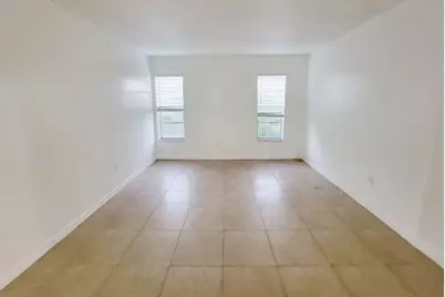 2800 NW 56th Avenue #E407, Lauderhill, FL 33313 - Photo 5