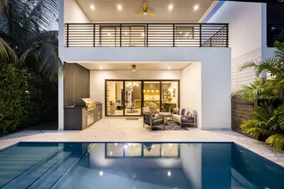 1616 NE 5th Court #A, Fort Lauderdale, FL 33301 - Photo 1