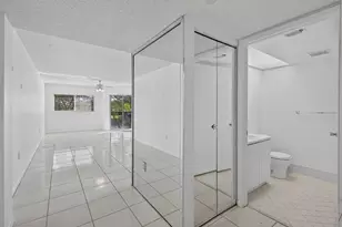 801 SW 141st Ave, Pembroke Pines, FL 33027 - Photo 9