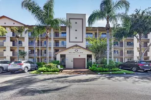 801 SW 141st Ave, Pembroke Pines, FL 33027 - Photo 1