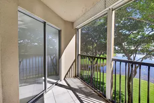 801 SW 141st Ave, Pembroke Pines, FL 33027 - Photo 5