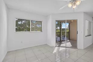 801 SW 141st Ave, Pembroke Pines, FL 33027 - Photo 11