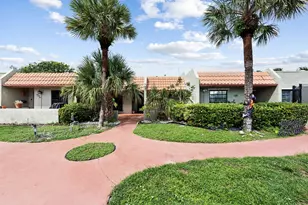 143 SE 7th St, Deerfield Beach, FL 33441 - Photo 1
