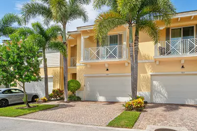 7217 Oxford Court, Palm Beach Gardens, FL 33418 - Photo 3