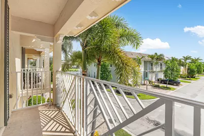7217 Oxford Court, Palm Beach Gardens, FL 33418 - Photo 25