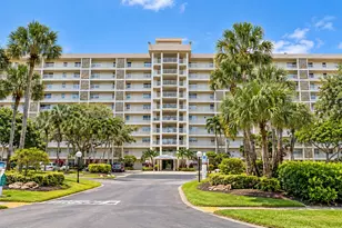 3510 Oaks Way, Pompano Beach, FL 33069 - Photo 1