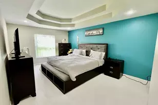 726 SW College Park Rd, Port Saint Lucie, FL 34953 - Photo 9