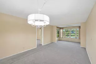 9460 Poinciana Pl, Davie, FL 33324 - Photo 13