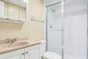 9460 Poinciana Pl, Davie, FL 33324 - Photo 31