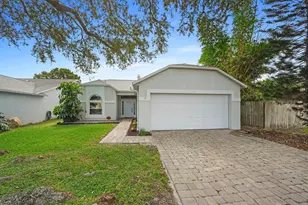 1563 Dandelion Dr, Melbourne, FL 32935 - Photo 1