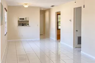 10 Lake Vista Trail, Port Saint Lucie, FL 34952 - Photo 5