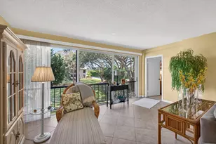 17 SE Turtle Creek Dr, Jupiter, FL 33469 - Photo 5