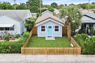227 S E St, Lake Worth Beach, FL 33460 - Photo 1