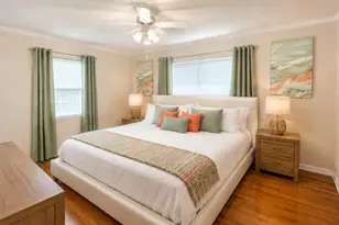 805 S 26th Ave, Hollywood, FL 33020 - Photo 9