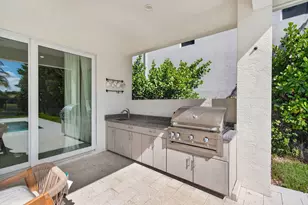 19886 Meadowside Ln, Boca Raton, FL 33498 - Photo 47