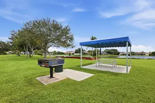 707 SW San Salvador Cv, Port Saint Lucie, FL 34986 - Photo 39