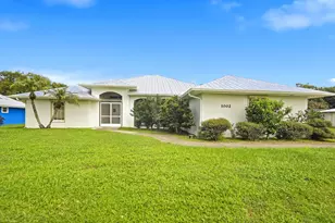 1002 Ibis Ave, Fort Pierce, FL 34982 - Photo 3