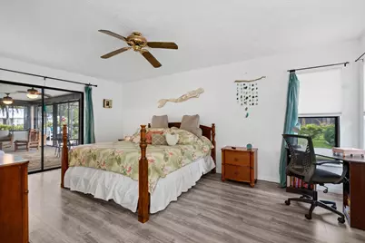 297 SW Grove Avenue, Port Saint Lucie, FL 34983 - Photo 25
