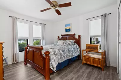 297 SW Grove Avenue, Port Saint Lucie, FL 34983 - Photo 21