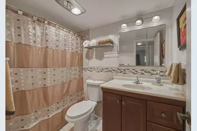 811 S Hollybrook Drive #202, Pembroke Pines, FL 33025 - Photo 7