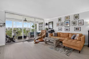 2901 S Palm Aire Dr, Pompano Beach, FL 33069 - Photo 9