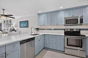 2901 S Palm Aire Dr, Pompano Beach, FL 33069 - Photo 5