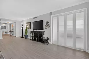 2901 S Palm Aire Dr, Pompano Beach, FL 33069 - Photo 13