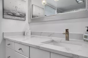 2901 S Palm Aire Dr, Pompano Beach, FL 33069 - Photo 19