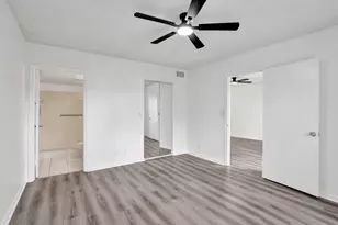 3081 Holiday Springs Blvd, Margate, FL 33063 - Photo 11
