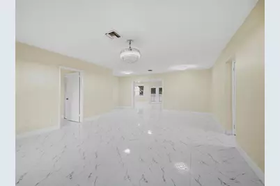 1421 Crest Drive, Lake Worth, FL 33461 - Photo 7