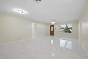 1421 Crest Dr, Lake Worth, FL 33461 - Photo 11