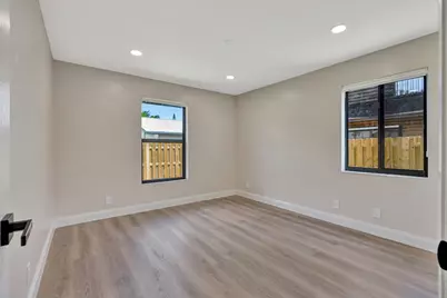 18975 SE County Line Road, Tequesta, FL 33469 - Photo 31