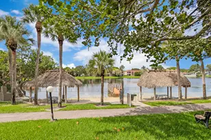 900 Colony Point Cir, Pembroke Pines, FL 33026 - Photo 23